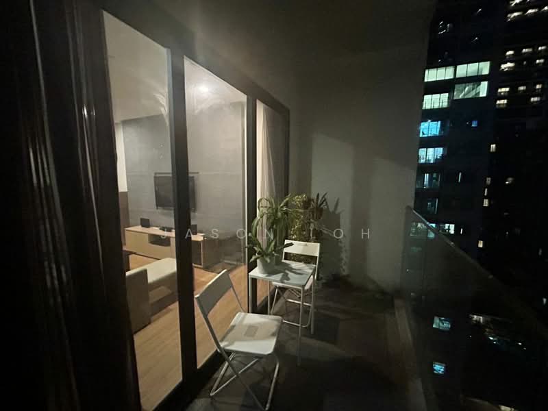 Servis Apartment untuk Disewa di Fraser Residence (188 Suites) - Jason Loh - Balcony - PropertyGuru.com.my