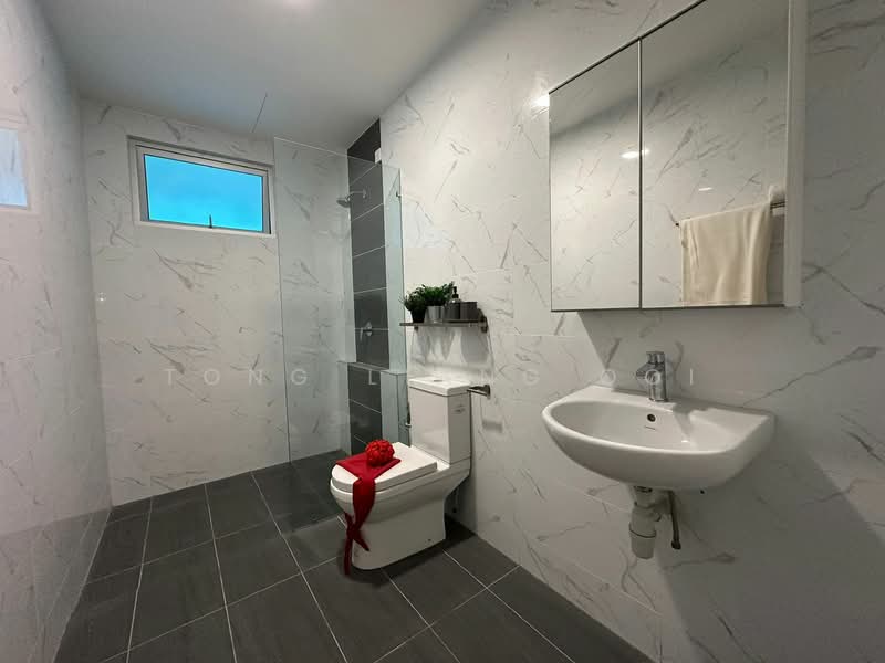 Kondominium untuk Dijual di Goodwood Residence - Tong Liang Ooi - Bathroom - PropertyGuru.com.my