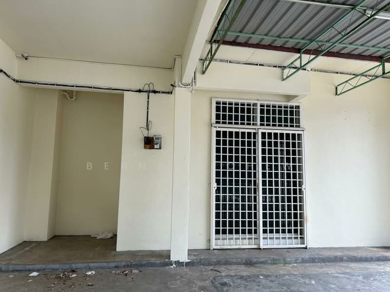 Semi-Detached House for Rent in Taman Iping (Batu Maung) - Bernard Chew - Exterior - PropertyGuru.com.my