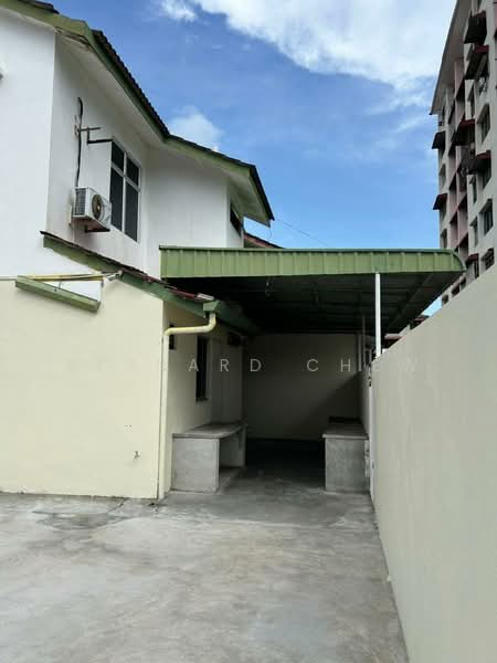 Semi-Detached House for Rent in Taman Iping (Batu Maung) - Bernard Chew - Exterior - PropertyGuru.com.my