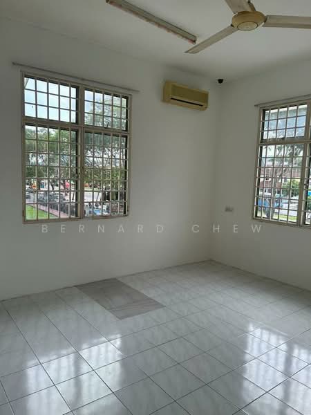 Semi-Detached House for Rent in Taman Iping (Batu Maung) - Bernard Chew - Interior - PropertyGuru.com.my