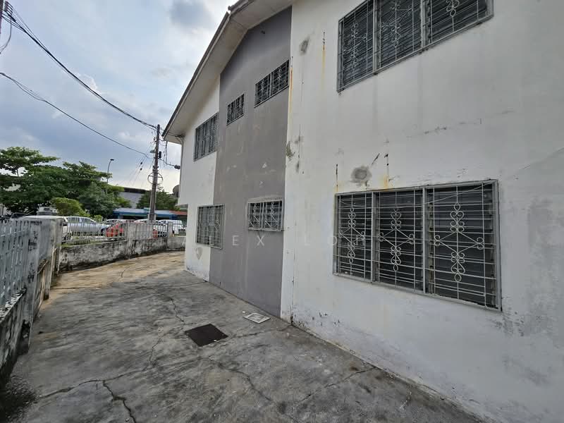 Rumah Teres 2 Tingkat untuk Dijual di KL City Centre (Kuala Lumpur) - Alex Loh - Exterior - PropertyGuru.com.my