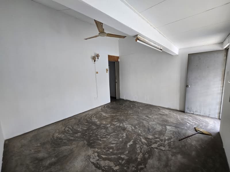 Rumah Teres 2 Tingkat untuk Dijual di KL City Centre (Kuala Lumpur) - Alex Loh - Master room - PropertyGuru.com.my
