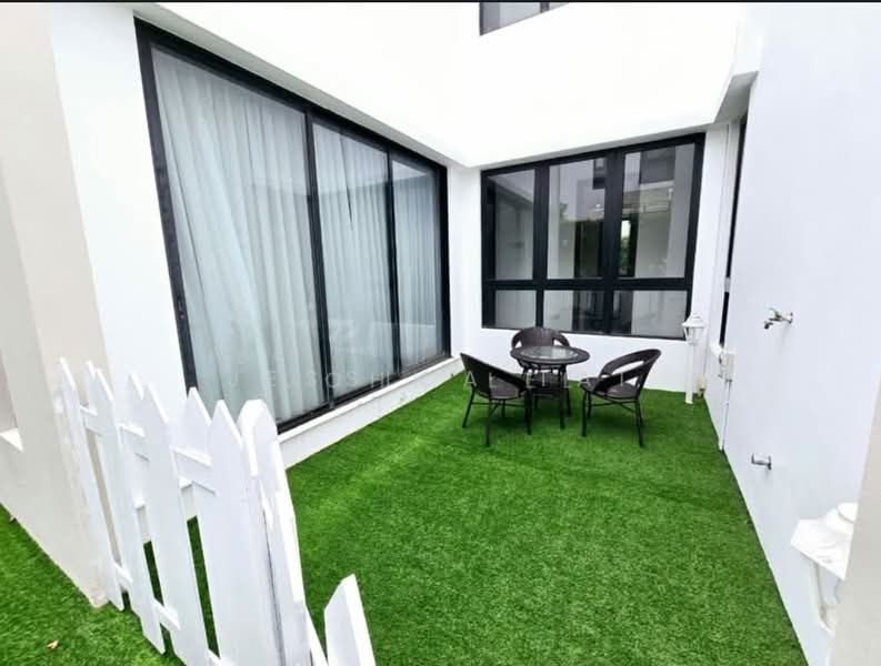 Rumah Berkembar untuk Dijual di Pusat Bandar Puchong (Puchong) - Jessica Tai - PropertyGuru.com.my