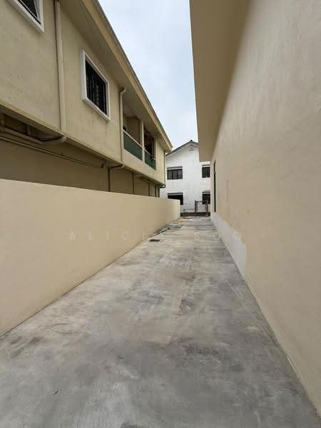 Shop for Rent in Selayang Baru (Selayang) - Alicia Soo - Exterior - PropertyGuru.com.my