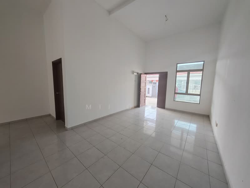 Rumah Teres 1 Tingkat untuk Dijual di Bukit Katil (Melaka) - Mii Ong - Living Room - PropertyGuru.com.my