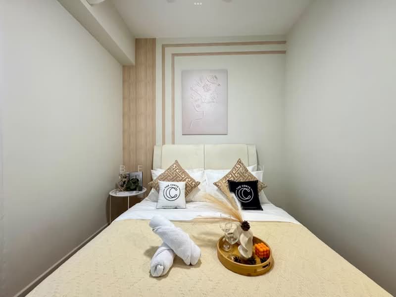 Service Residence for Sale at Daya 1 Residences (D1R), TD Central - Bella Tan - Bedroom - PropertyGuru.com.my