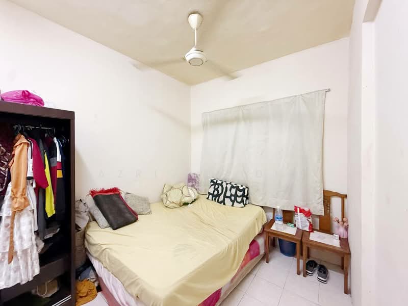 Pangsapuri untuk Dijual di Pangsapuri Permai Puteri - Azri Zabidin - PropertyGuru.com.my