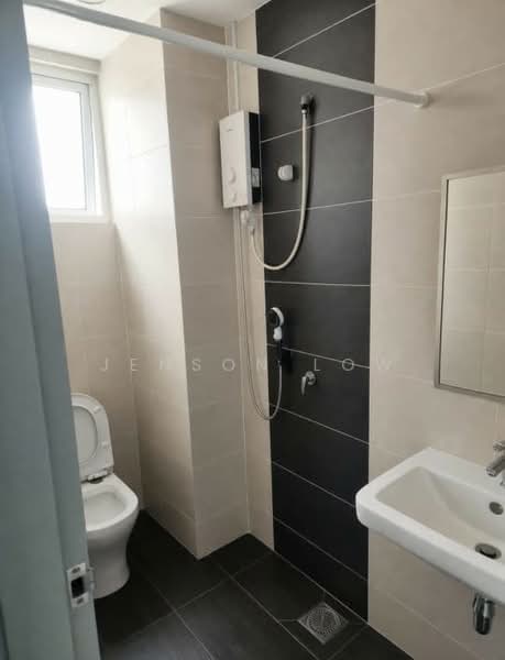 Servis Apartment untuk Dijual di Pinnacle Sri Petaling - Jenson Low - Bathroom - PropertyGuru.com.my