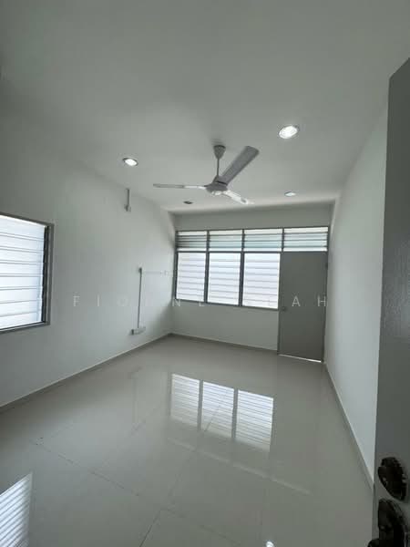 Semi-Detached House for Rent in Air Hitam (Ayer Itam) - Fionne Seah - PropertyGuru.com.my