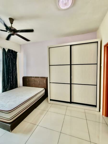 Kondominium untuk Disewa di The Zest @ Kinrara 9 - Derrick Yeong - Bedroom - PropertyGuru.com.my
