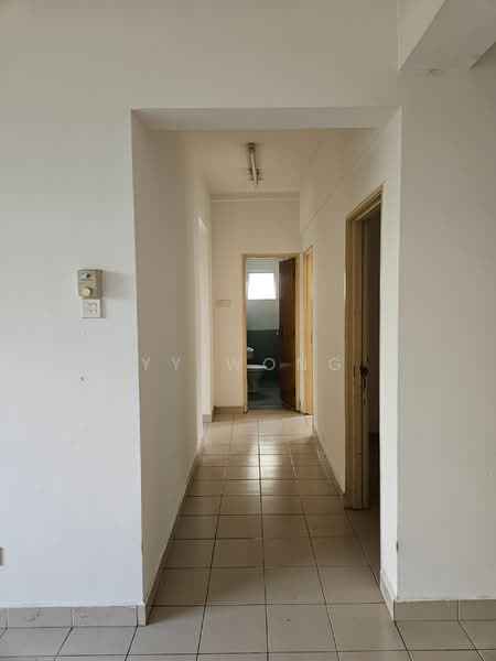Condominium for Sale at Desaria Villa - YY Wong - Corridor - PropertyGuru.com.my