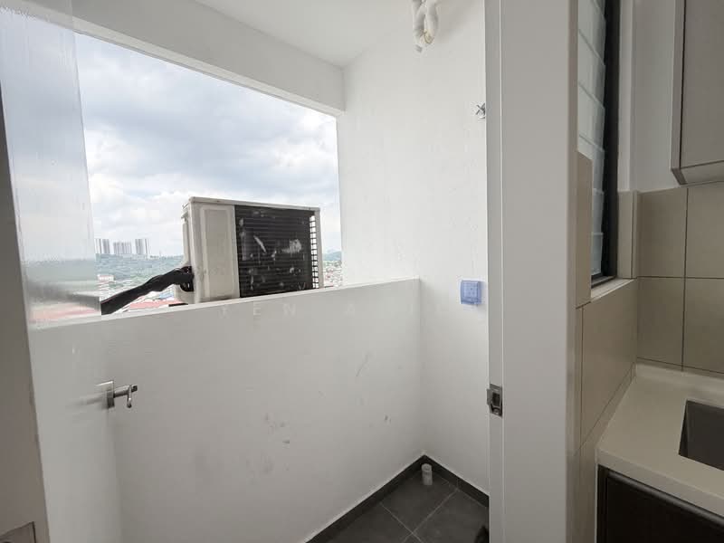 Service Residence for Rent at Suria Garden - Yen Alice - Yard - PropertyGuru.com.my