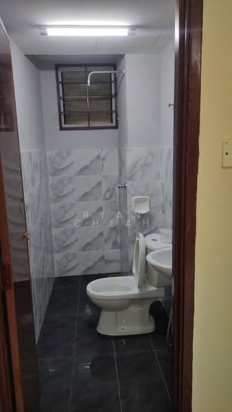 Pangsapuri untuk Disewa di SD Apartments II - Ryan Cheah - Bathroom - PropertyGuru.com.my