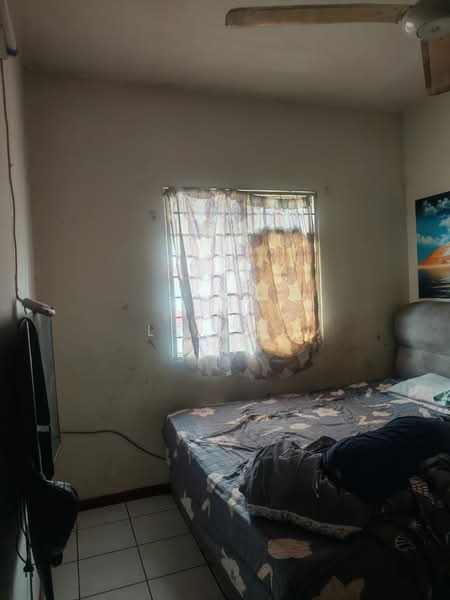 Pangsapuri untuk Dijual di Permai @ USJ 1 (Coral Court) - LS Chu - Bedroom - PropertyGuru.com.my