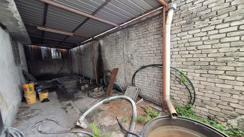 Semi-D Factory for Sale in Lahat (Perak) - Lee Muzi - Exterior - PropertyGuru.com.my