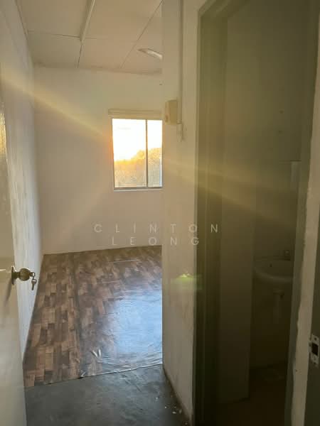 Apartment for Rent at Sri Ros Apartment - Clinton Leong - Interior - PropertyGuru.com.my