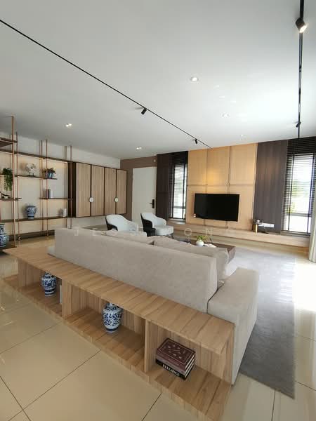 2-storey Terraced House for Sale in Bandar Sri Sendayan (Negeri Sembilan) - Jess Kong - Living Room - PropertyGuru.com.my