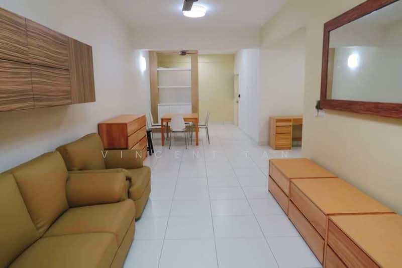 Kondominium untuk Disewa di Elit Heights @ Bayan City - Vincent Tan - Living Room - PropertyGuru.com.my