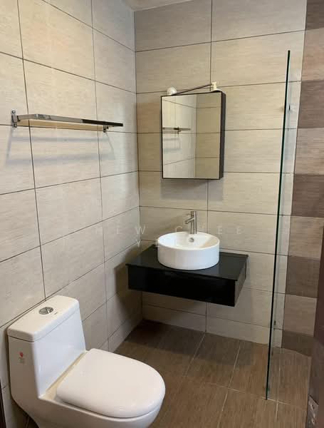 Service Residence for Rent at Molek Regency - Chew Chee Yee - Bathroom - PropertyGuru.com.my