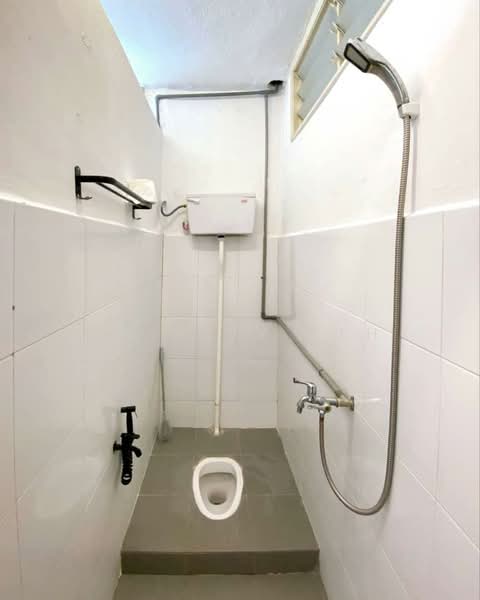 Rumah Teres 1 Tingkat untuk Disewa di Taman Sejahtera (Lunas) - Shirley Teh - Bathroom - PropertyGuru.com.my