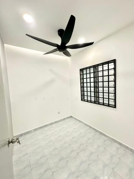 Rumah Teres 1 Tingkat untuk Dijual di Taman Perindustrian Senai (Senai) - Bro Sham - PropertyGuru.com.my