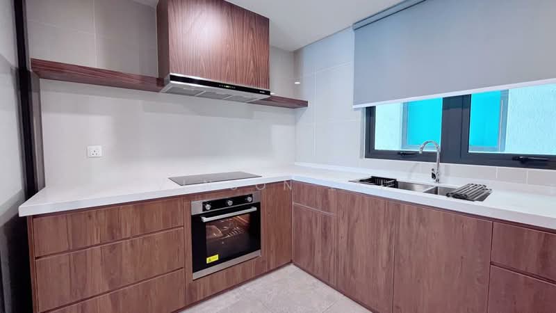 Servis Apartment untuk Dijual di Ooak Serviced Apartments @ Kiara 163 - Vinson Lai - Kitchen - PropertyGuru.com.my
