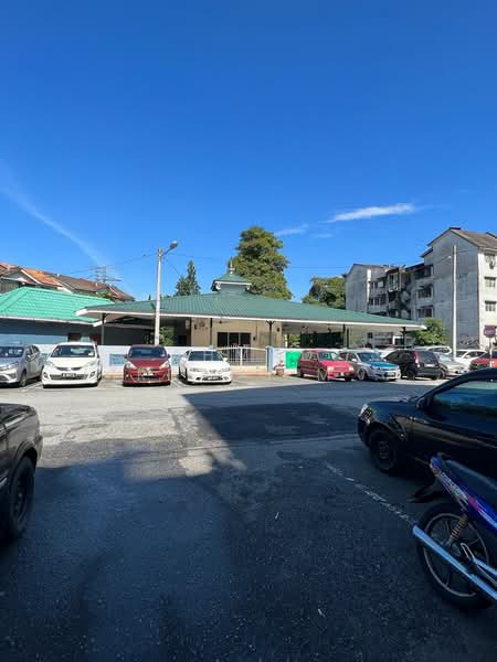 Rumah Flat untuk Dijual di Taman Setia Rawang Flat - Ahmad Firdaus Mahmod - Exterior - PropertyGuru.com.my