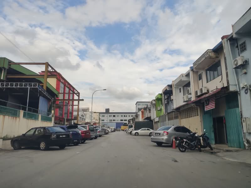 Kilang untuk Disewa di Bandar Sri Damansara (Selangor) - Ryan Cheah - Exterior - PropertyGuru.com.my