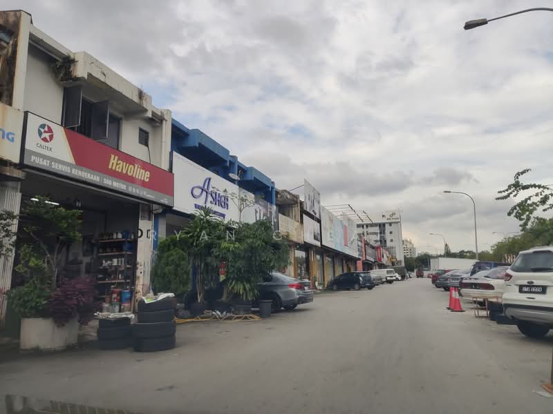 Kilang untuk Disewa di Bandar Sri Damansara (Selangor) - Ryan Cheah - Exterior - PropertyGuru.com.my