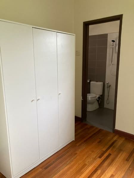 3-storey Terraced House for Sale in Bangsar (Kuala Lumpur) - Wayne Lee - Bathroom - PropertyGuru.com.my