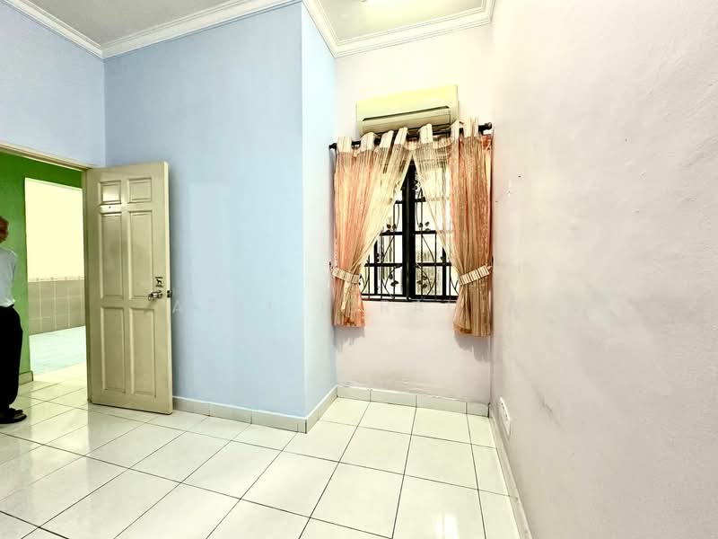 2-storey Terraced House for Sale in Cheras (Selangor) - Azli Ibrahim - Interior - PropertyGuru.com.my