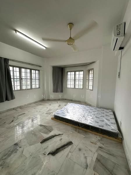 Condominium for Rent at Meadow Park 3 - Jenny Puah - Bedroom - PropertyGuru.com.my