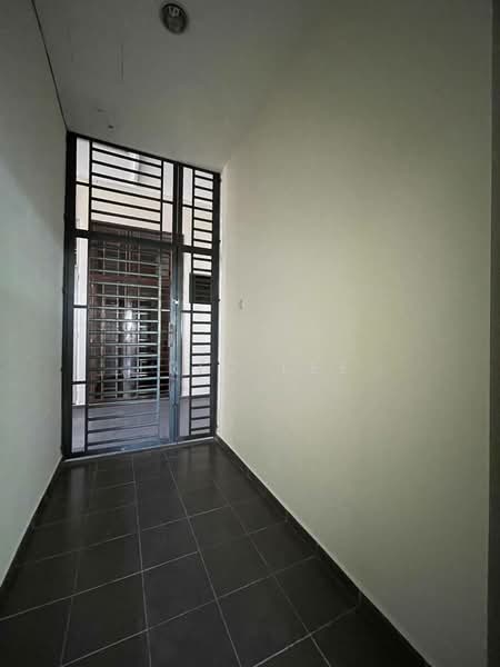 Apartment for Sale at Zennith Suites (Pangsapuri Kebun Teh) - Eric Lee - Entrance - PropertyGuru.com.my