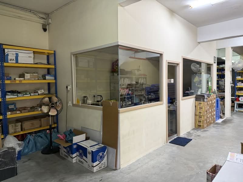 Kedai / Pejabat untuk Dijual di Taman Ungku Tun Aminah (Skudai) - Kaitlyn Teng - PropertyGuru.com.my