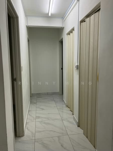 Condominium for Rent at TRI PINNACLE - Rainny Wong - Corridor - PropertyGuru.com.my