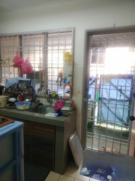 2-storey Terraced House for Sale in Bandar Mahkota Cheras (Cheras) - Jimmy Ng - Kitchen - PropertyGuru.com.my