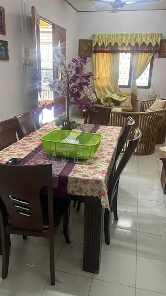 Terraced House for Sale in Taman Peruna (Sungai Udang) - Ahmad Firdaus Mahmod - Dining Room - PropertyGuru.com.my