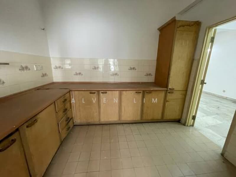 2-storey Terraced House for Sale in Kepong Baru (Kepong) - Alven Lim - Kitchen - PropertyGuru.com.my