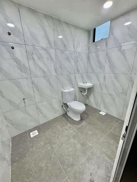 Rumah Teres 2 Tingkat untuk Dijual di Permas Jaya (Johor Bahru) - Wong Yi Xin - Bathroom - PropertyGuru.com.my