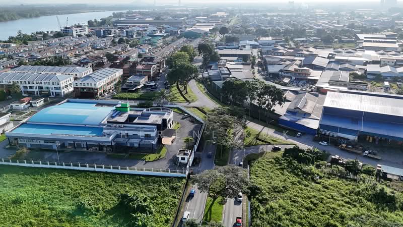 Semi-D Factory for Sale in Bintawa Industrial Estate (Kuching) - Sherene Kok - Exterior - PropertyGuru.com.my