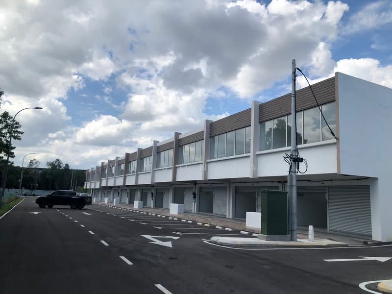 Shop for Sale in Bandar Tasik Kesuma (Beranang) - Vinson Lai - Exterior - PropertyGuru.com.my