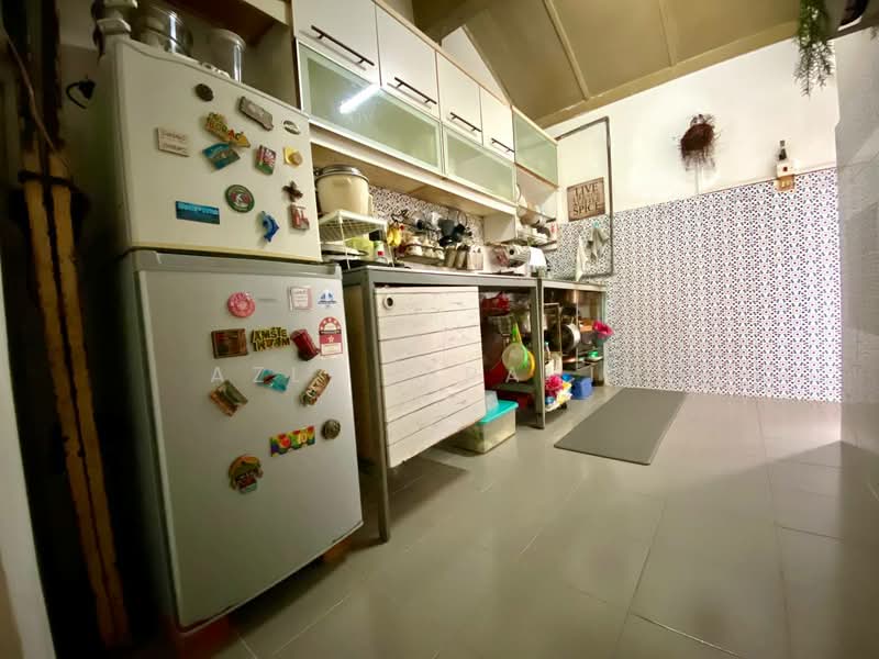 2-storey Terraced House for Sale in Wangsa Melawati (Wangsa Maju) - Azli Ibrahim - Kitchen - PropertyGuru.com.my