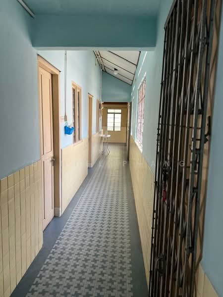 Shop / Office for Rent in Pulau Tikus (Penang) - Daniel Phang - Corridor - PropertyGuru.com.my