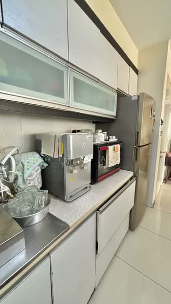 Condominium for Sale at Platinum Lake PV 16 - William Yeoh - Kitchen - PropertyGuru.com.my