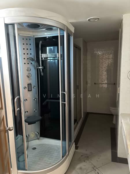 Kondominium untuk Dijual di OBD Garden Tower - Alvin Seah - Bathroom - PropertyGuru.com.my