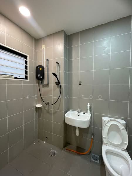Rumah Teres 2 Tingkat untuk Disewa di M Residence 2 (Rawang) - Kelton Foo - Bathroom - PropertyGuru.com.my