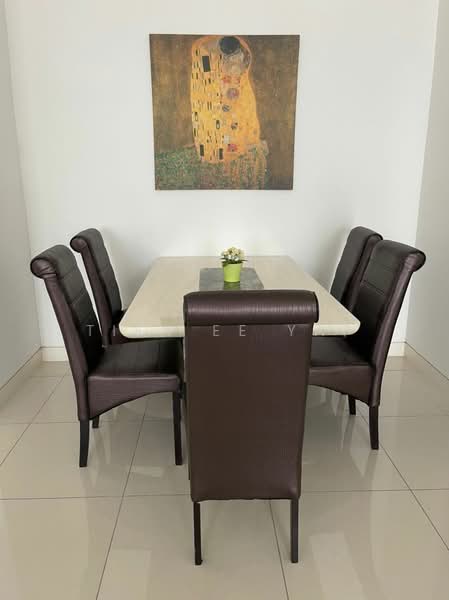 Service Residence for Sale at Arnica @ Tropicana Gardens - Tien Ee Yap - Dining Room - PropertyGuru.com.my