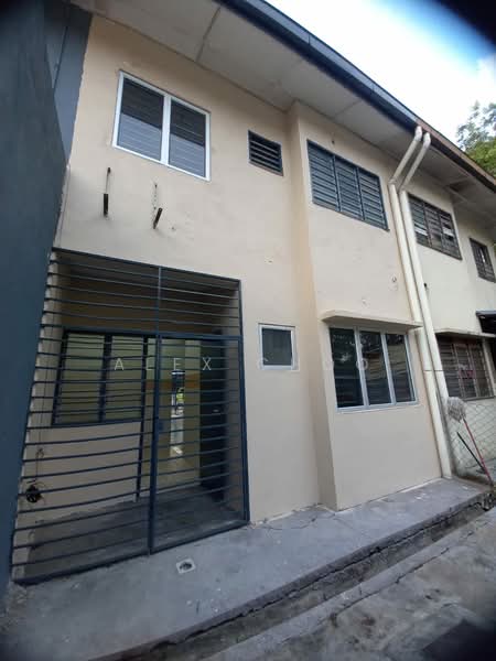 2-storey Terraced House for Sale in Taman Lestari Putra (Seri Kembangan) - Alex Choo - Exterior - PropertyGuru.com.my