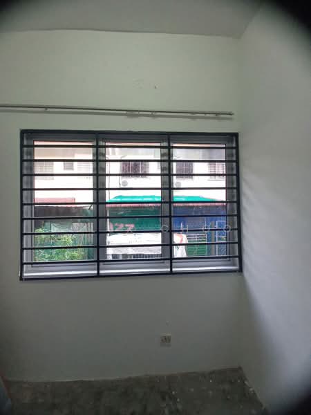 2-storey Terraced House for Sale in Taman Lestari Putra (Seri Kembangan) - Alex Choo - Interior - PropertyGuru.com.my